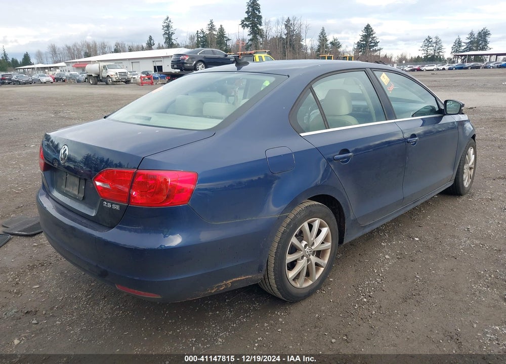 2013 VOLKSWAGEN JETTA 2.5L SE VIN: 3VWDP7AJ3DM361834