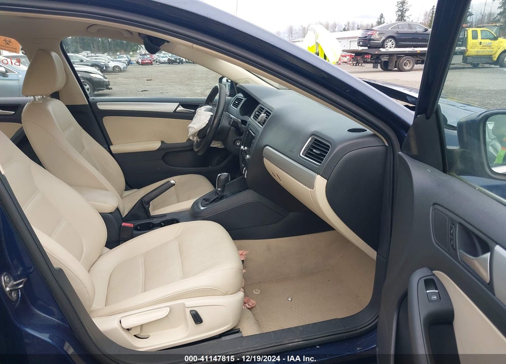 2013 VOLKSWAGEN JETTA 2.5L SE VIN: 3VWDP7AJ3DM361834