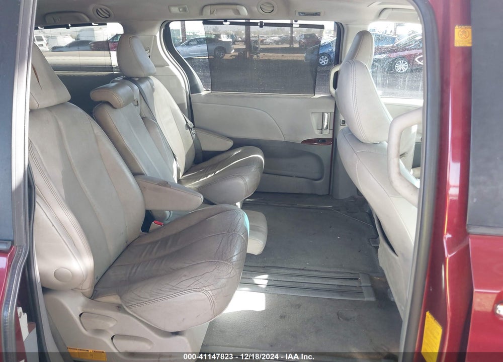 2012 TOYOTA SIENNA XLE LIMITED VIN: 5TDYK3DC5CS273942