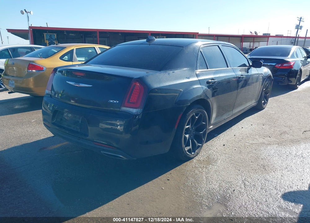 2019 CHRYSLER 300 VIN: 2C3CCAAG3KH676001