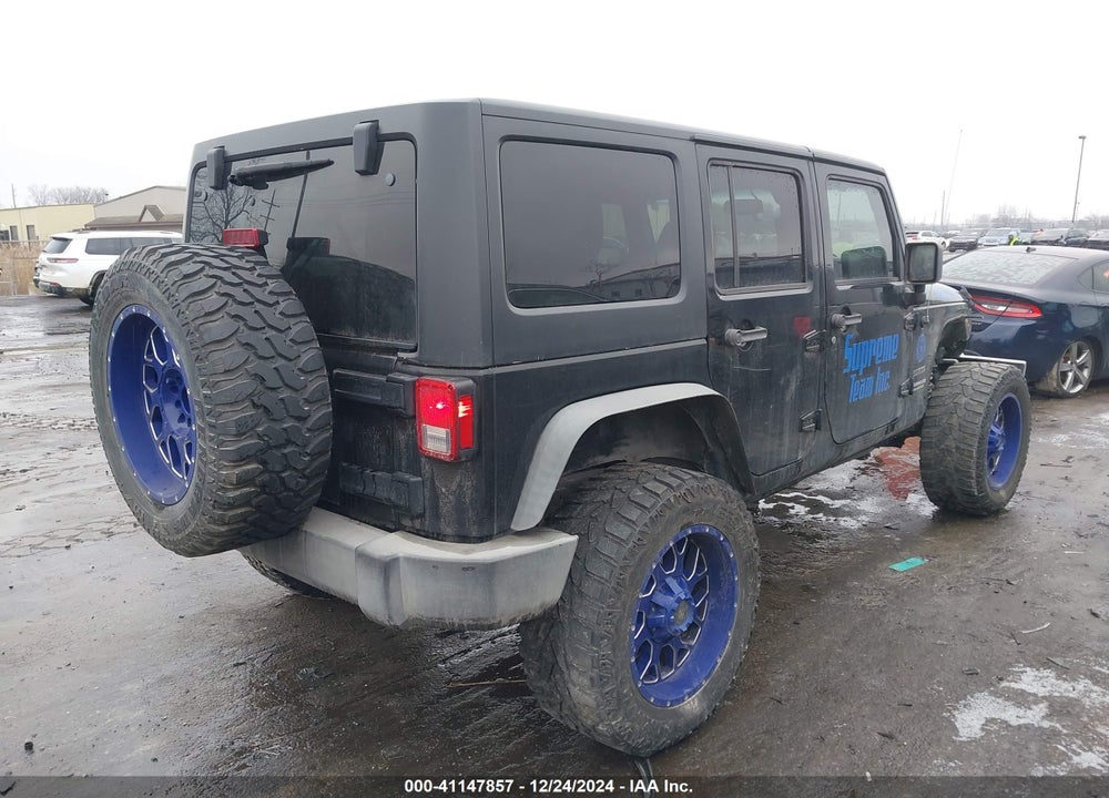 2016 JEEP WRANGLER UNLIMITED SPORT VIN: 1C4BJWDG9GL242245