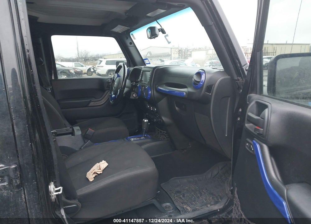 2016 JEEP WRANGLER UNLIMITED SPORT VIN: 1C4BJWDG9GL242245