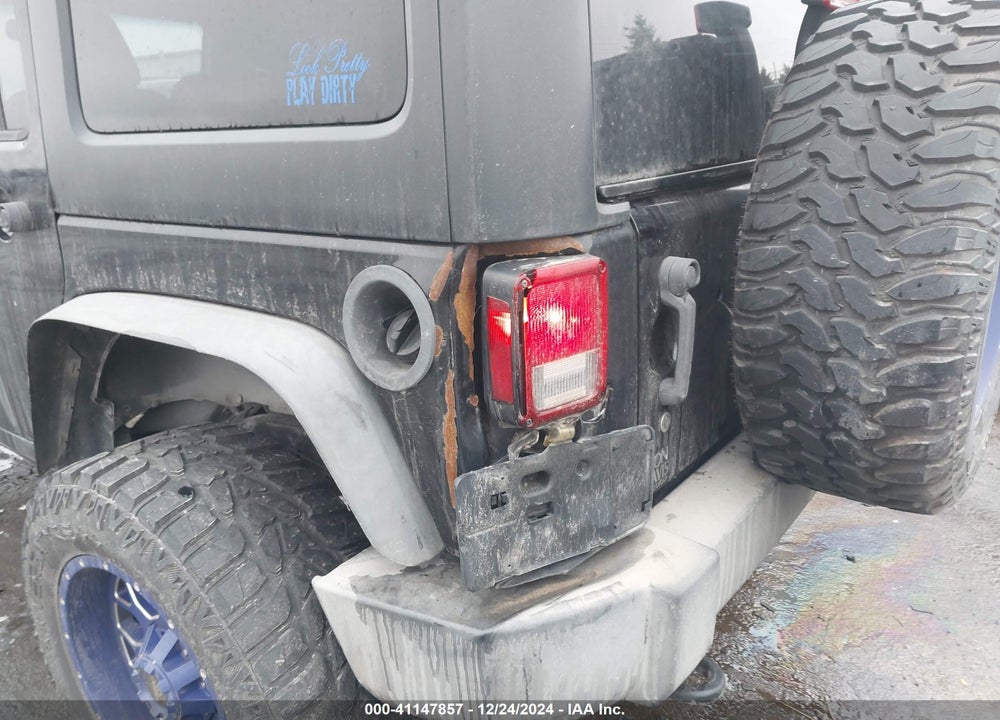 2016 JEEP WRANGLER UNLIMITED SPORT VIN: 1C4BJWDG9GL242245