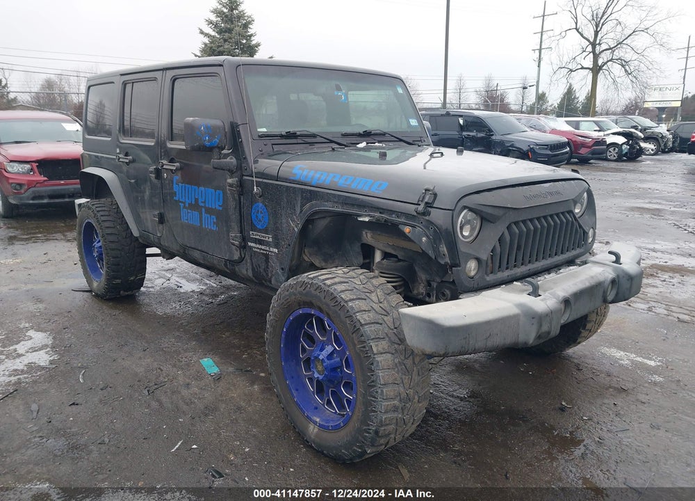 2016 JEEP WRANGLER UNLIMITED SPORT VIN: 1C4BJWDG9GL242245