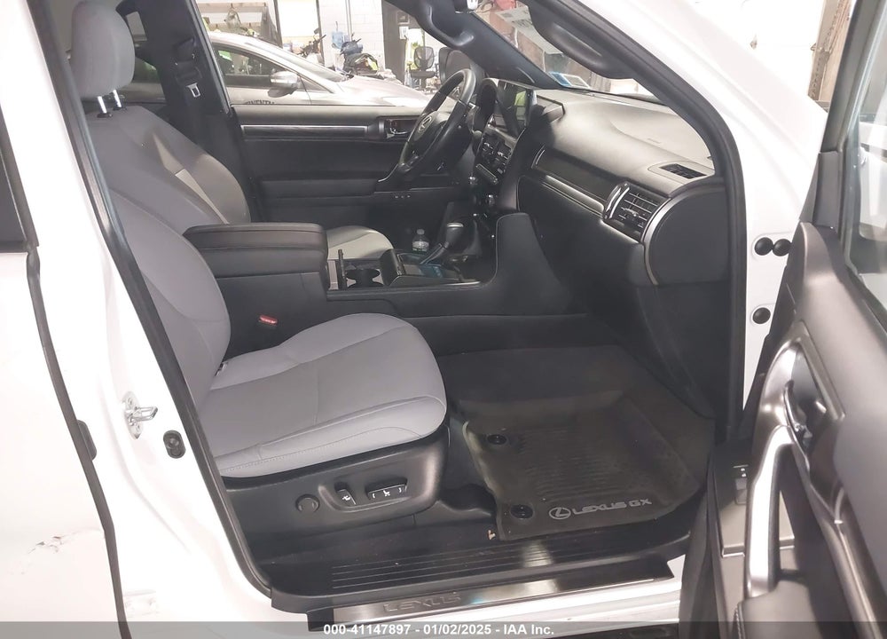 2023 LEXUS GX 460 VIN: JTJSM7BX5P5350315