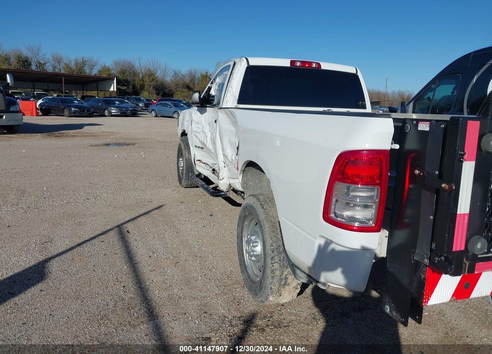 2019 RAM 2500 TRADESMAN 4X2 8' BOX VIN: 3C6MR4AL2KG603867