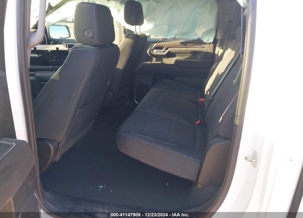 2023 CHEVROLET SILVERADO 1500 4WD STANDARD BED LT VIN: 2GCUDDED0P1143831