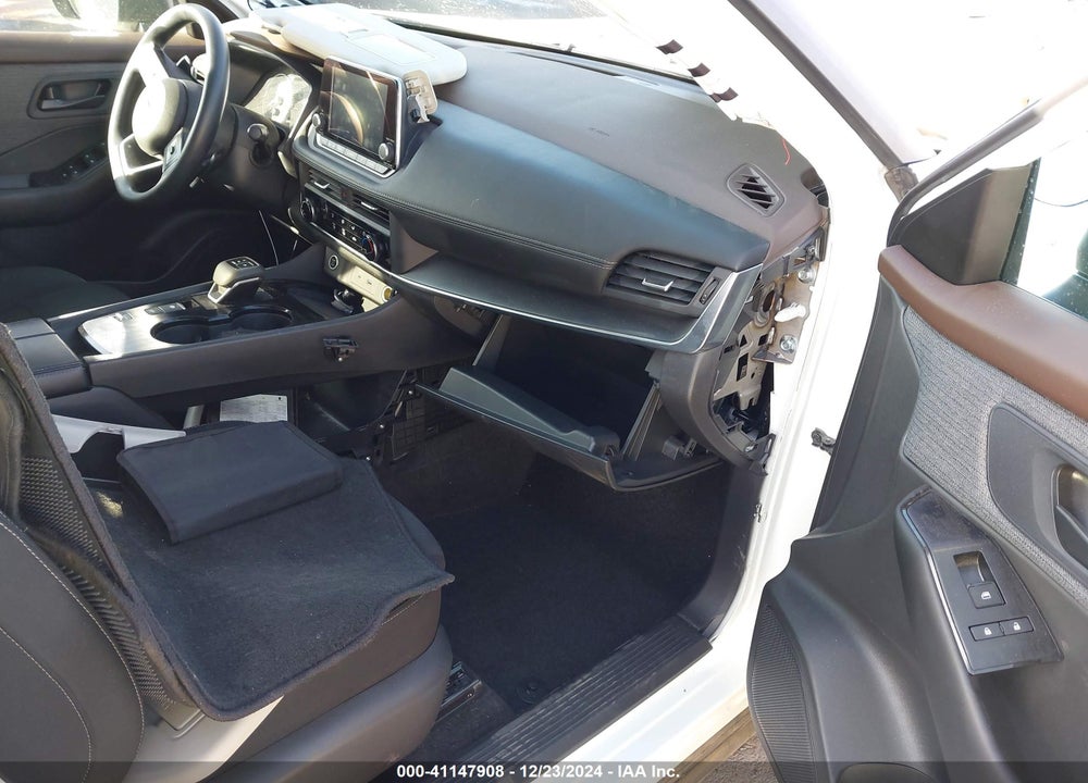 2023 NISSAN ROGUE S FWD VIN: 5N1BT3AA4PC826864