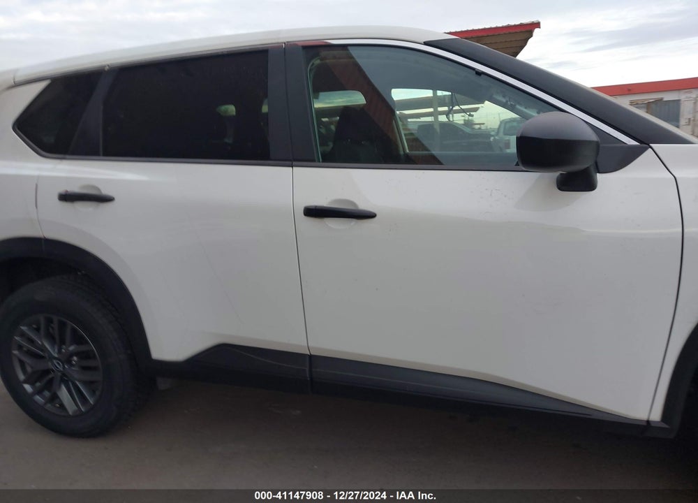 2023 NISSAN ROGUE S FWD VIN: 5N1BT3AA4PC826864