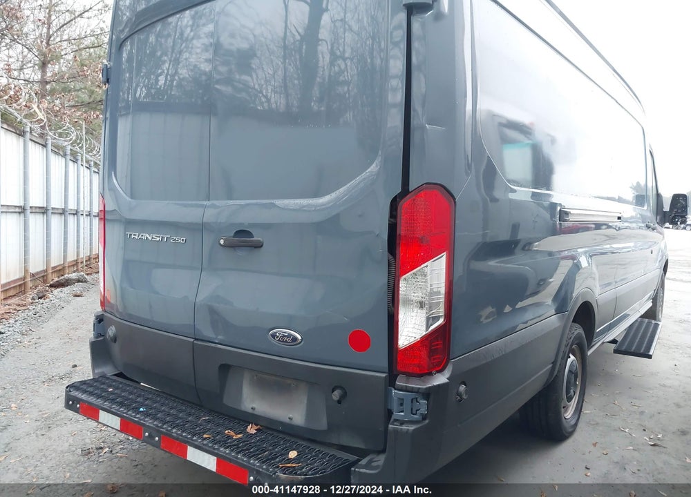 2019 FORD TRANSIT-250 VIN: 1FTYR3XM1KKB33456
