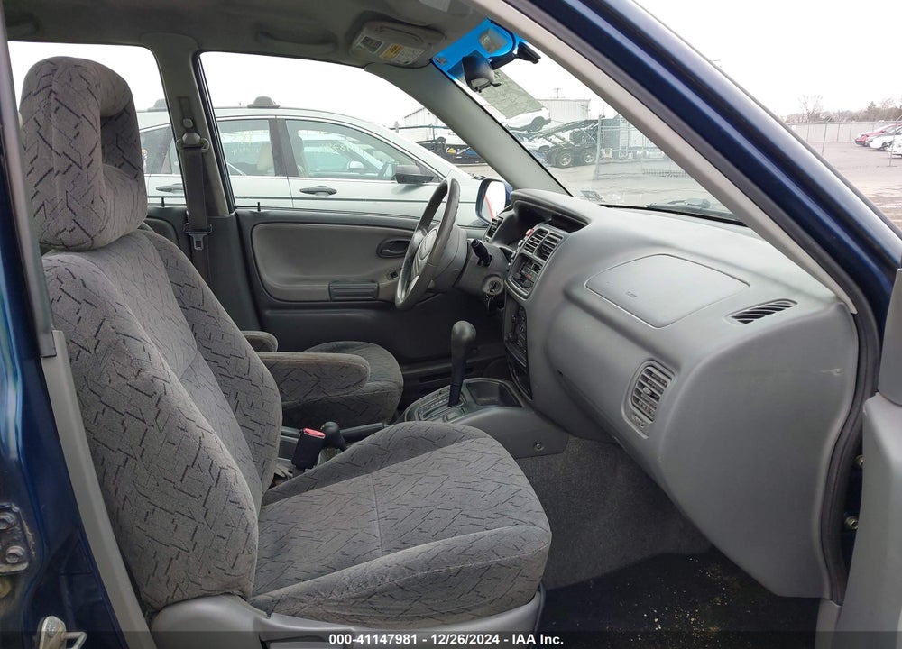 2004 CHEVROLET TRACKER LT VIN: 2CNBJ634X46911095