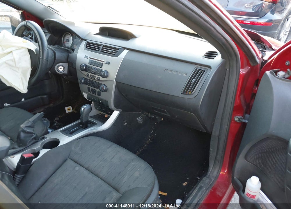 2010 FORD FOCUS SE VIN: 1FAHP3FN7AW159220