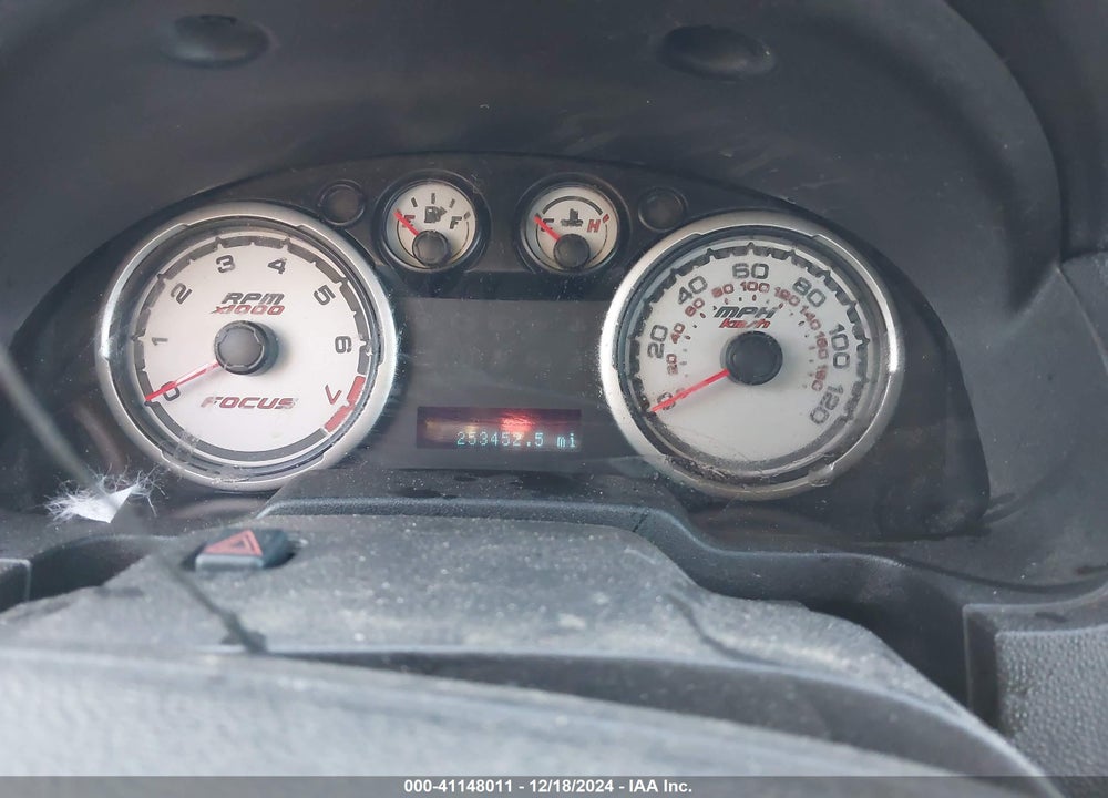 2010 FORD FOCUS SE VIN: 1FAHP3FN7AW159220