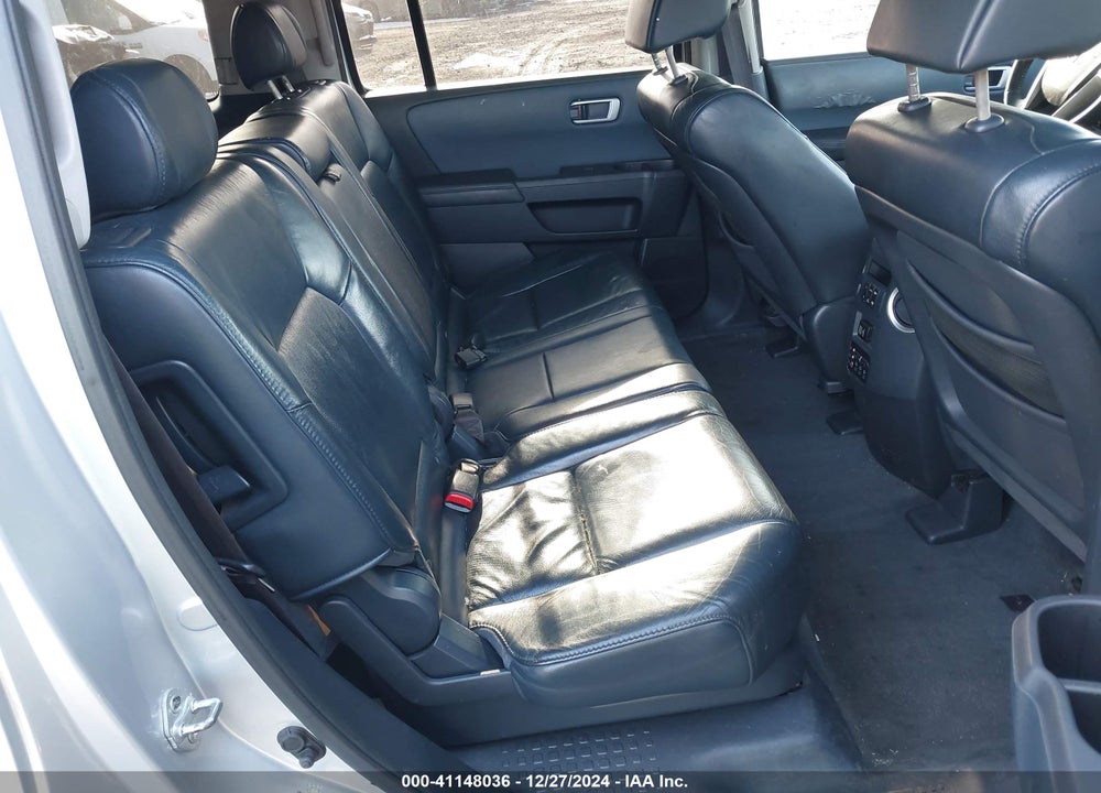 2009 HONDA PILOT EX-L VIN: 5FNYF48699B011109