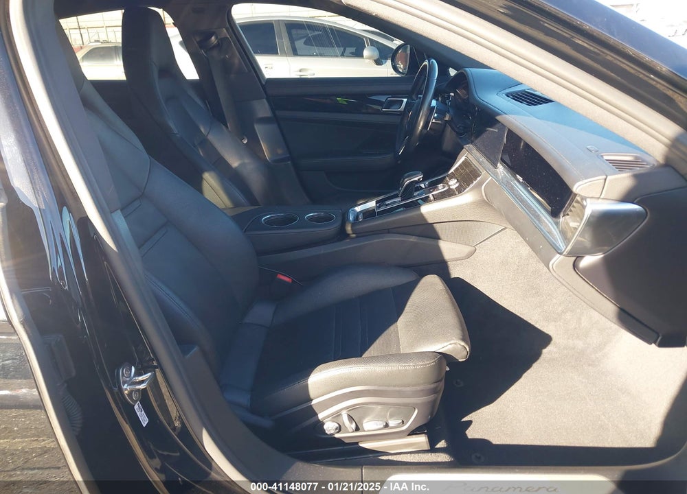2018 PORSCHE PANAMERA VIN: WP0AA2A78JL115938