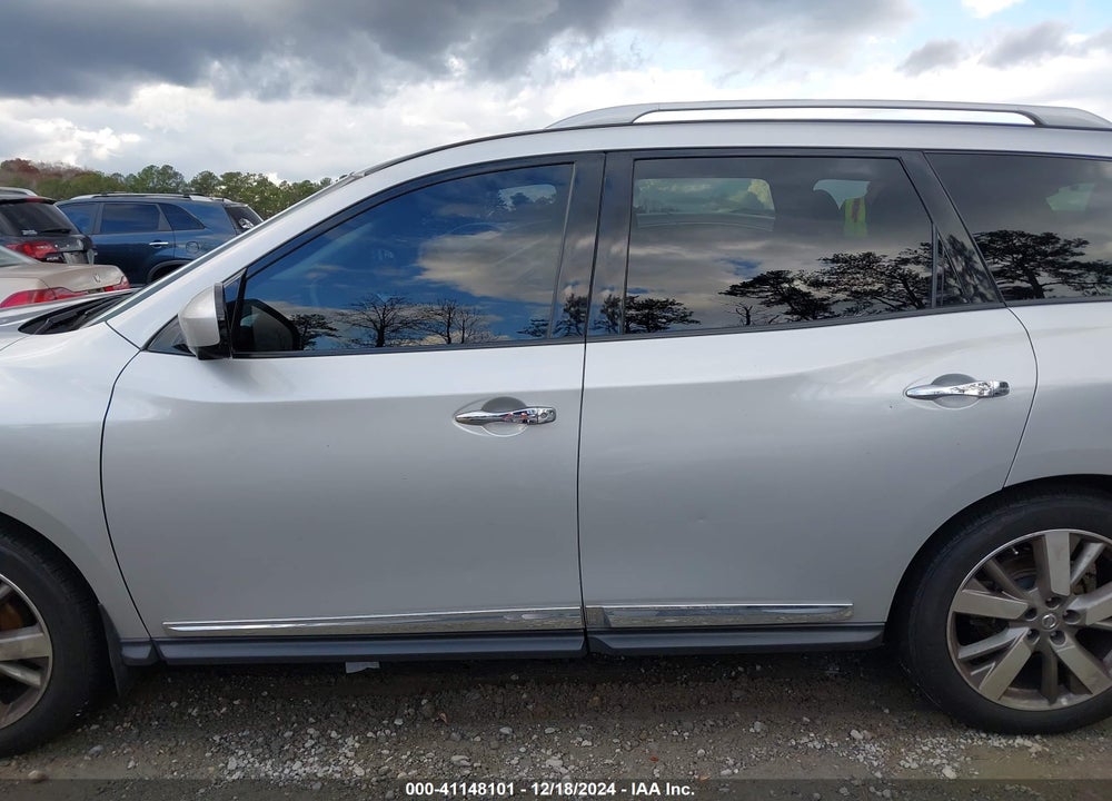 2015 NISSAN PATHFINDER PLATINUM VIN: 5N1AR2MN9FC667048