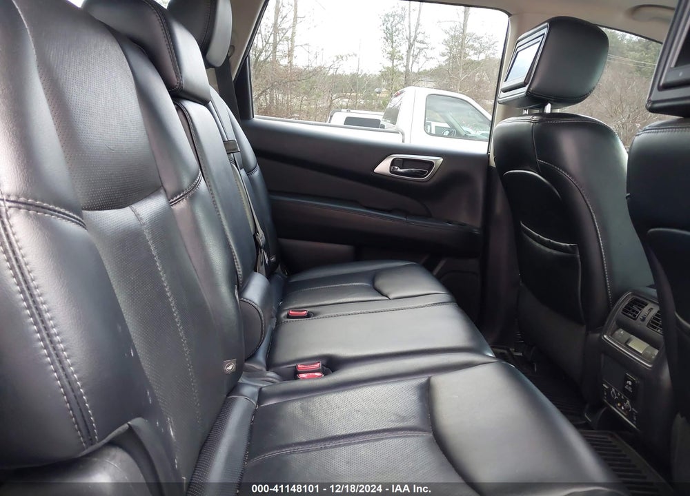 2015 NISSAN PATHFINDER PLATINUM VIN: 5N1AR2MN9FC667048