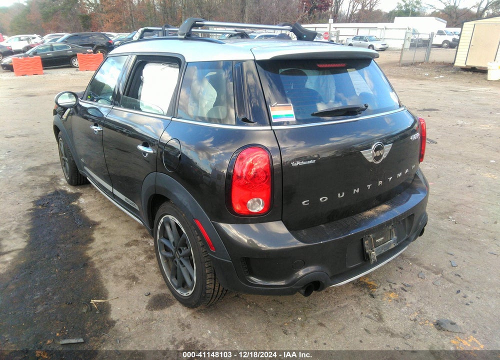 2016 MINI COUNTRYMAN COOPER S VIN: WMWZC5C57GWU21642
