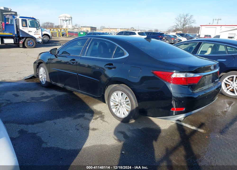 2015 LEXUS ES 350 VIN: JTHBK1GG7F2184652