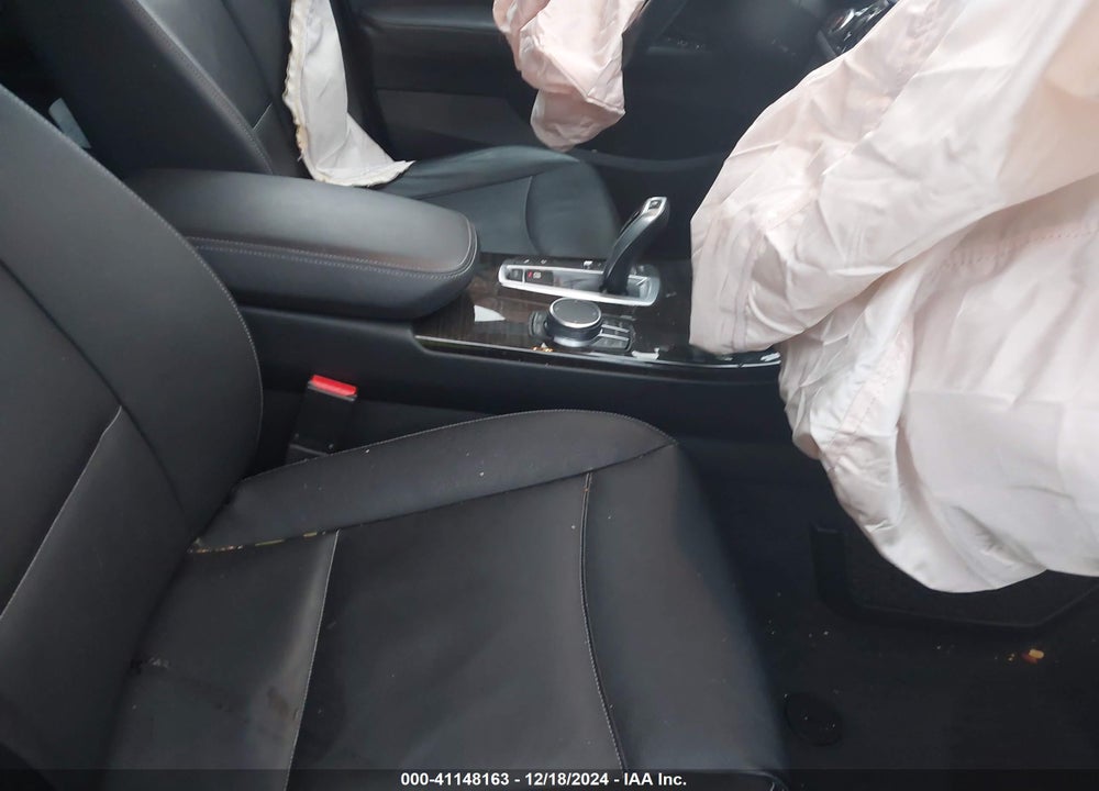 2017 BMW X3 XDRIVE28I VIN: 5UXWX9C33H0T17703