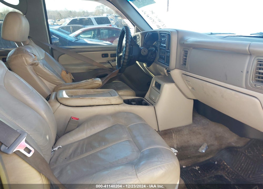 2002 CHEVROLET TAHOE LT VIN: 1GNEK13Z02J184666