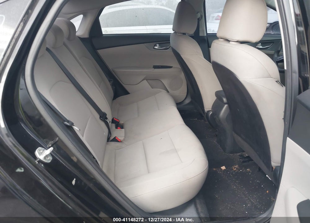 2019 KIA FORTE VIN: 3KPF24AD4KE130371