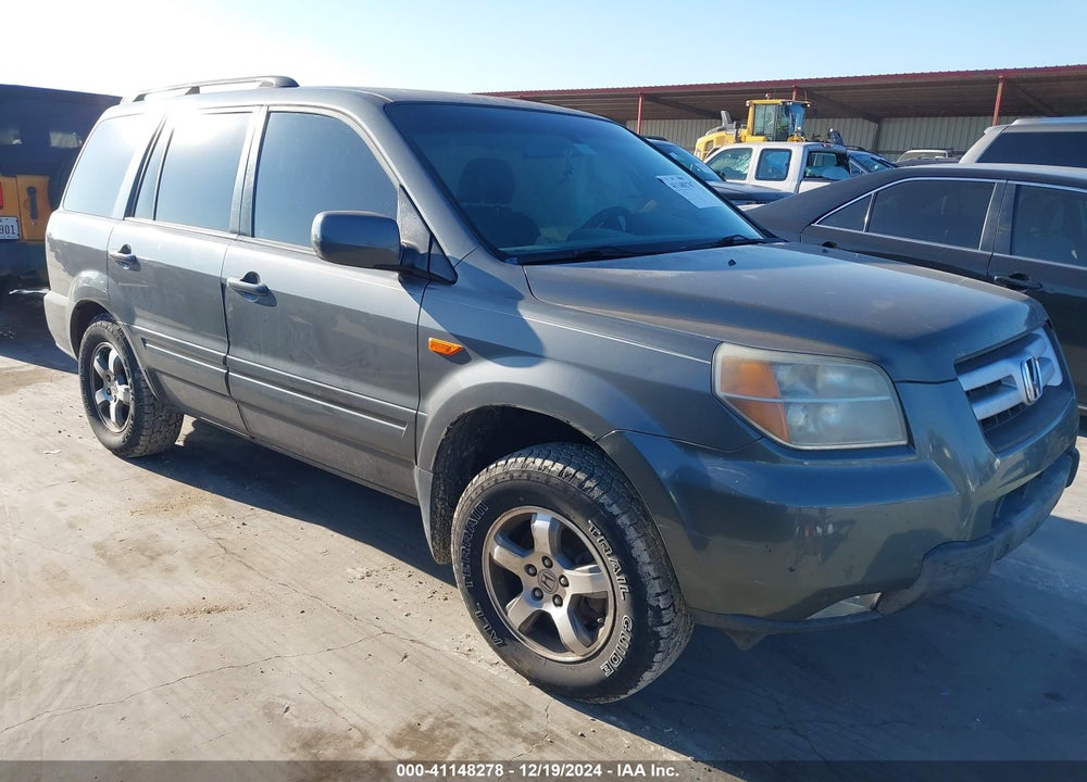 2008 HONDA PILOT EX-L VIN: 5FNYF28578B008932