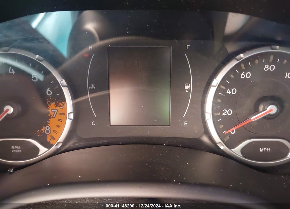 2015 JEEP RENEGADE LATITUDE VIN: ZACCJBBT4FPB87372