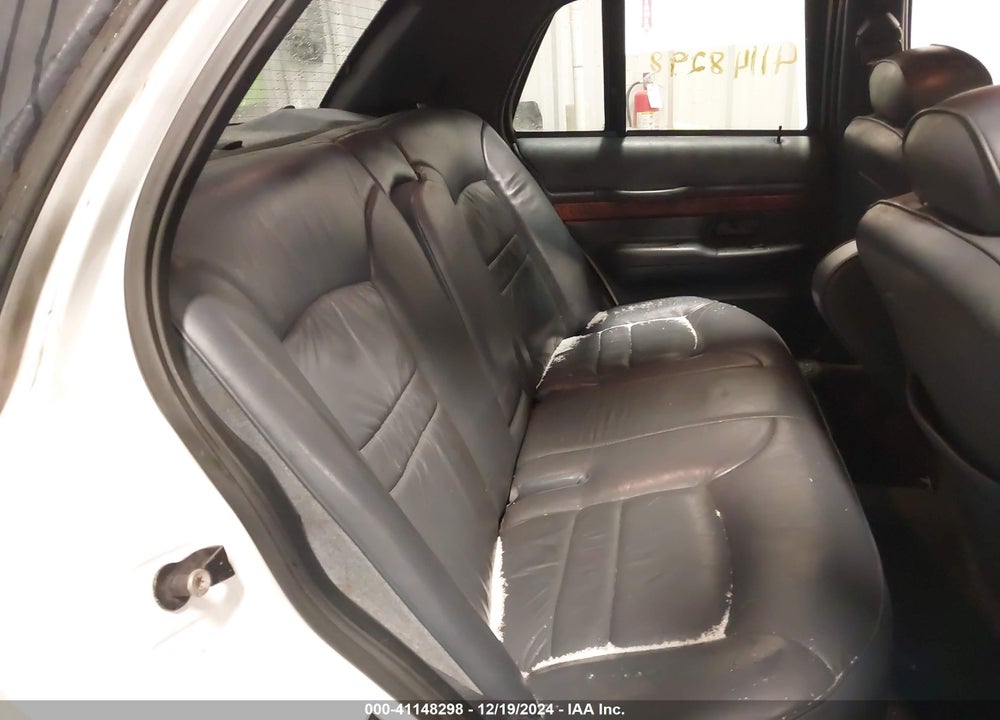 2002 MERCURY GRAND MARQUIS LS VIN: 2MEFM75W12X618905