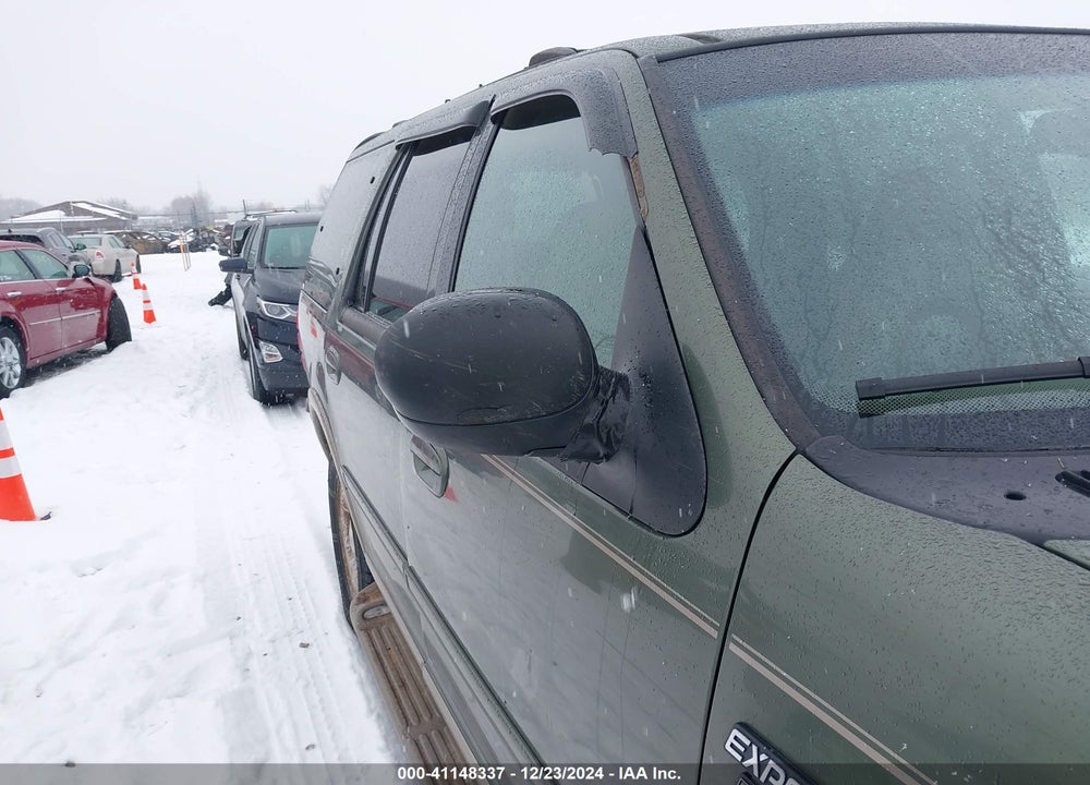 2001 FORD EXPEDITION EDDIE BAUER VIN: 1FMFU18L31LA49076