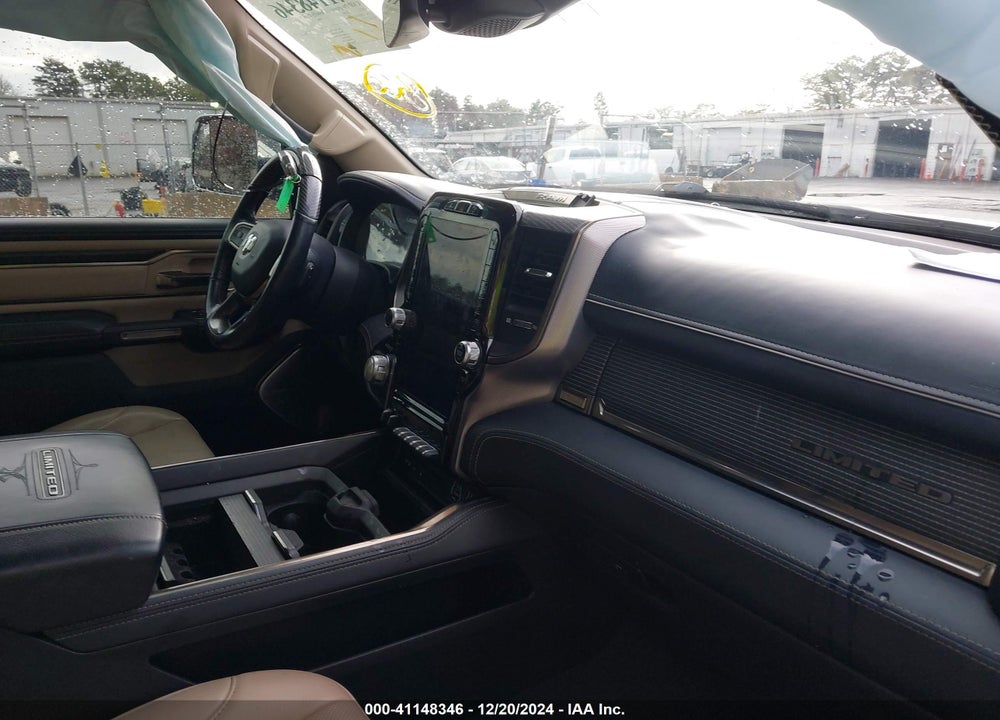 2022 RAM 1500 LIMITED 4X4 5'7 BOX VIN: 1C6SRFHT5NN194266