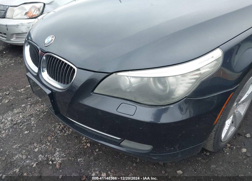 2008 BMW 528XI VIN: WBANV135X8CZ55030