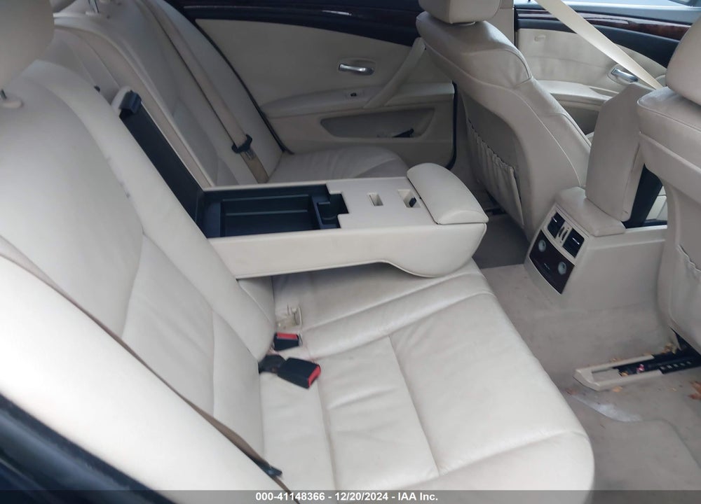 2008 BMW 528XI VIN: WBANV135X8CZ55030