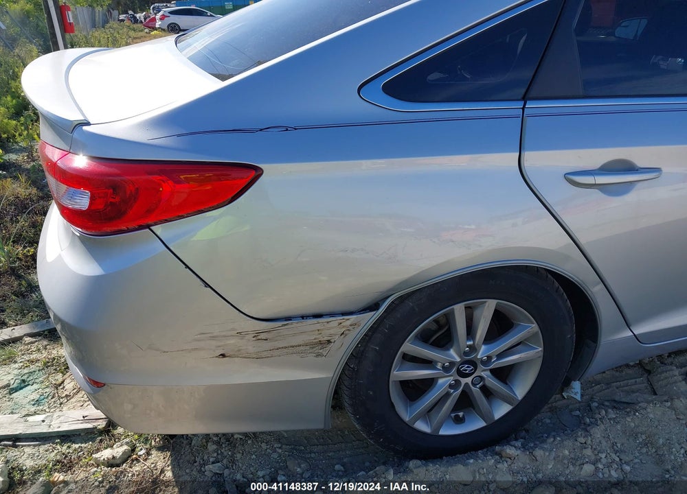 2016 HYUNDAI SONATA VIN: 5NPE24AF5GH337335