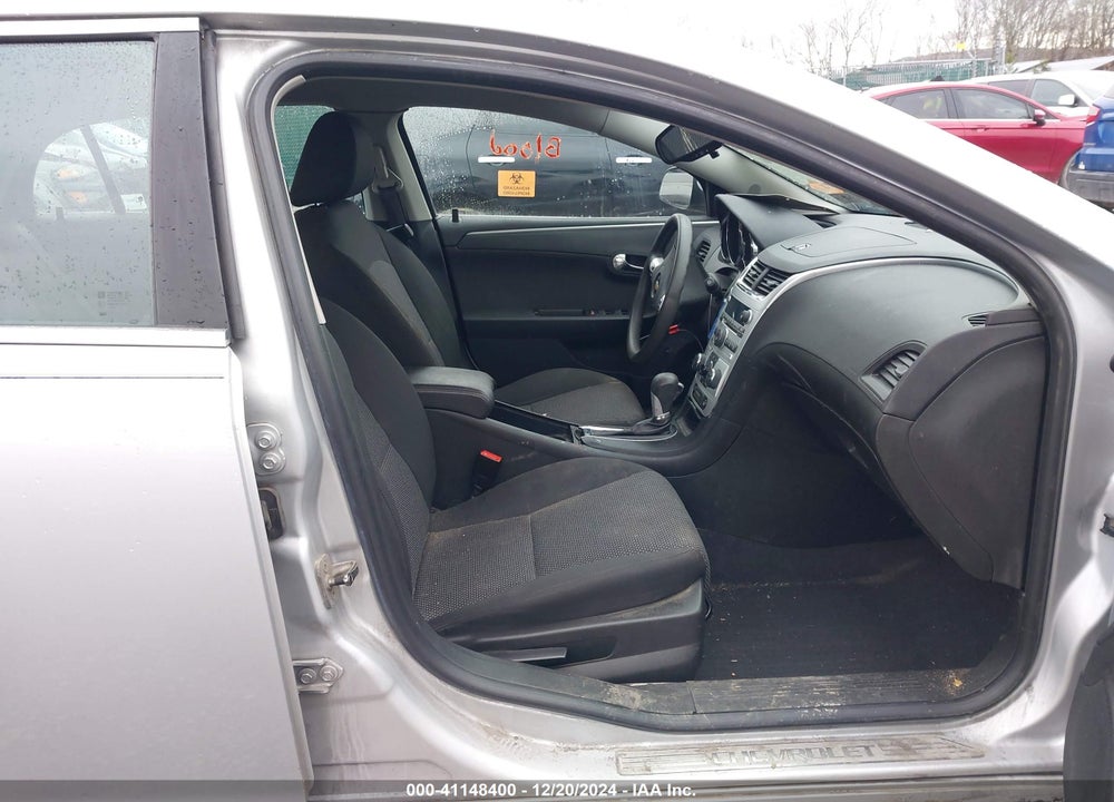 2011 CHEVROLET MALIBU VIN: 1G1ZC5E11BF305366