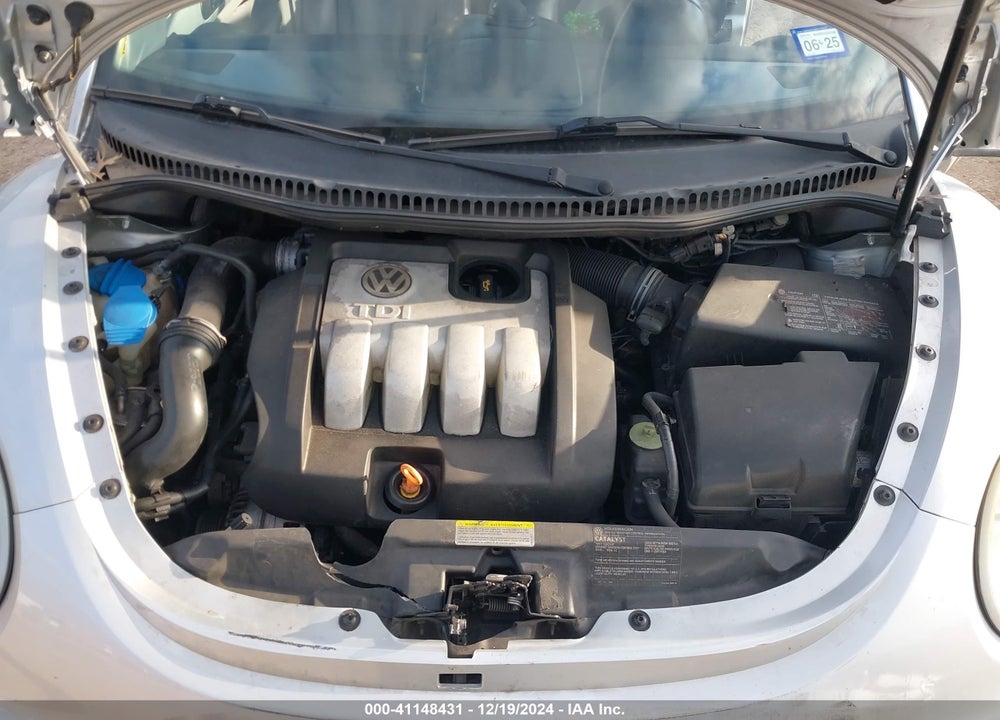 2005 VOLKSWAGEN NEW BEETLE GLS TDI VIN: 3VWCR31C05M410716