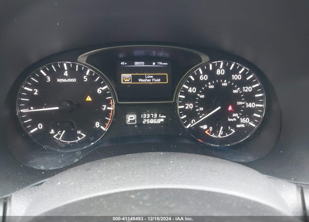2015 NISSAN PATHFINDER SV VIN: 5N1AR2MM5FC605301
