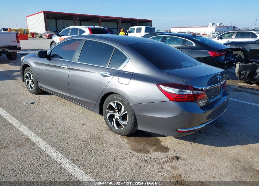2017 HONDA ACCORD VIN: 1HGCR2F37HA200672