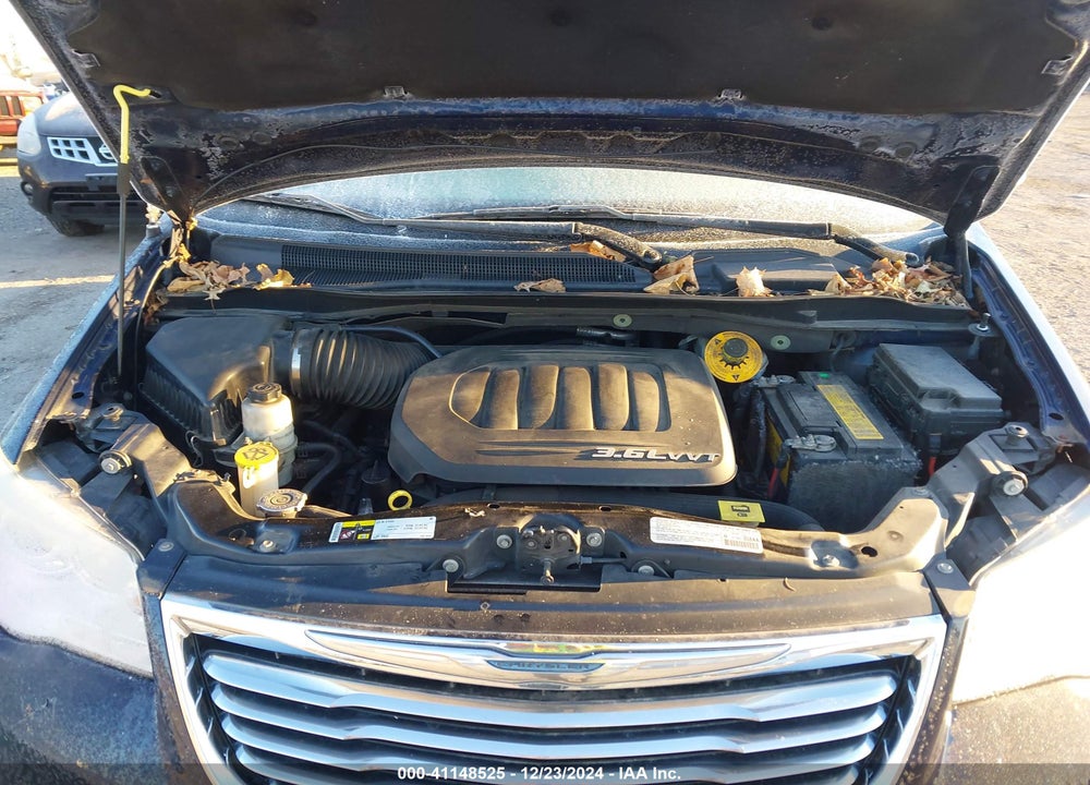 2014 CHRYSLER TOWN & COUNTRY LIMITED VIN: 2C4RC1GG3ER168588