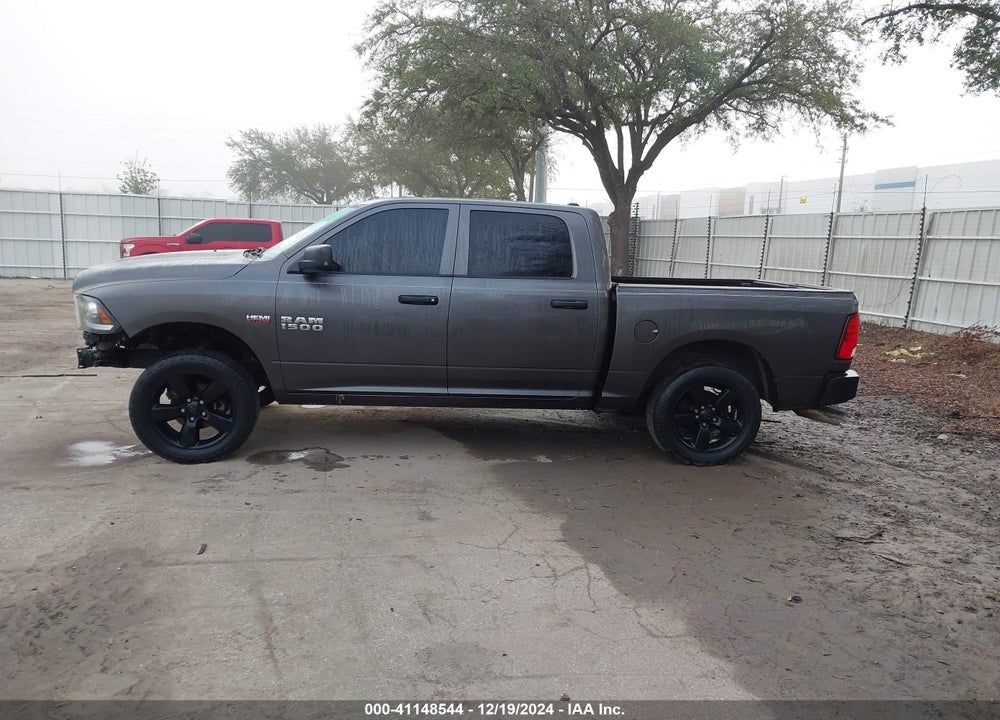 2014 RAM 1500 EXPRESS VIN: 1C6RR7KT3ES195737