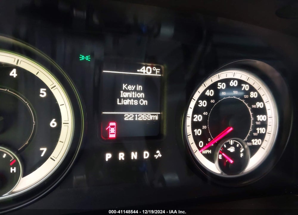 2014 RAM 1500 EXPRESS VIN: 1C6RR7KT3ES195737