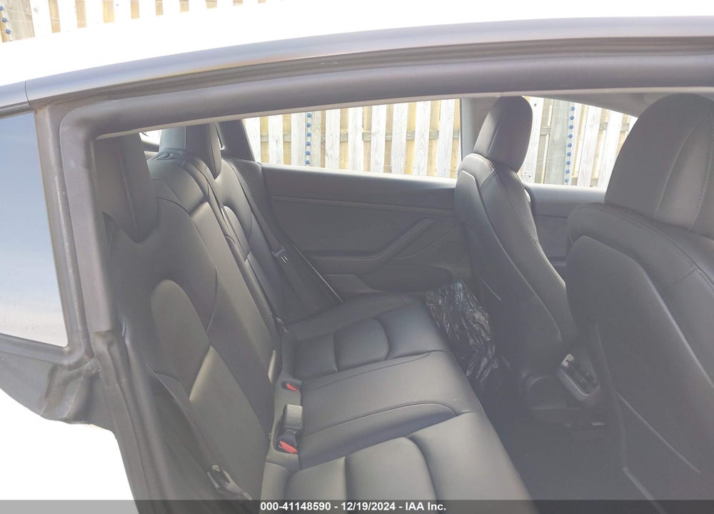 2022 TESLA MODEL 3 REAR-WHEEL DRIVE VIN: 5YJ3E1EA8NF121678