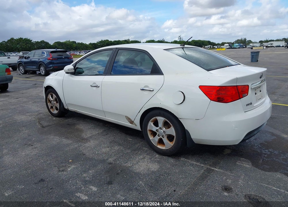 2010 KIA FORTE EX VIN: KNAFU4A21A5290711