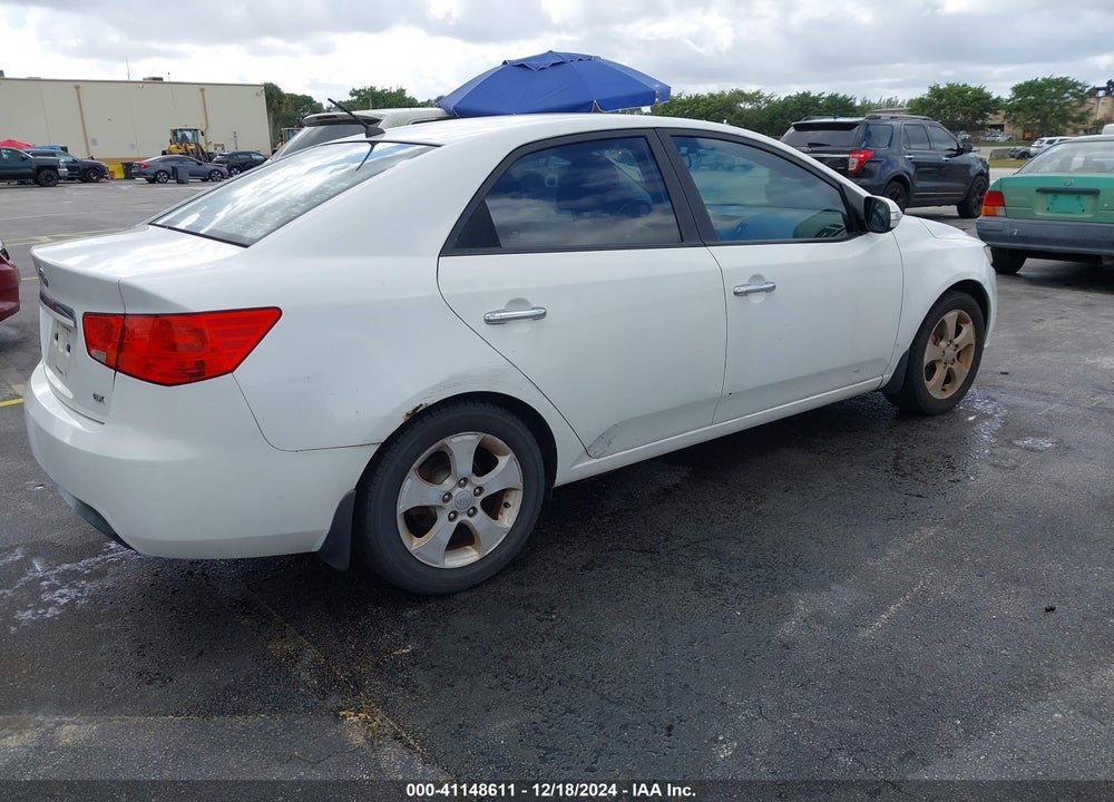 2010 KIA FORTE EX VIN: KNAFU4A21A5290711