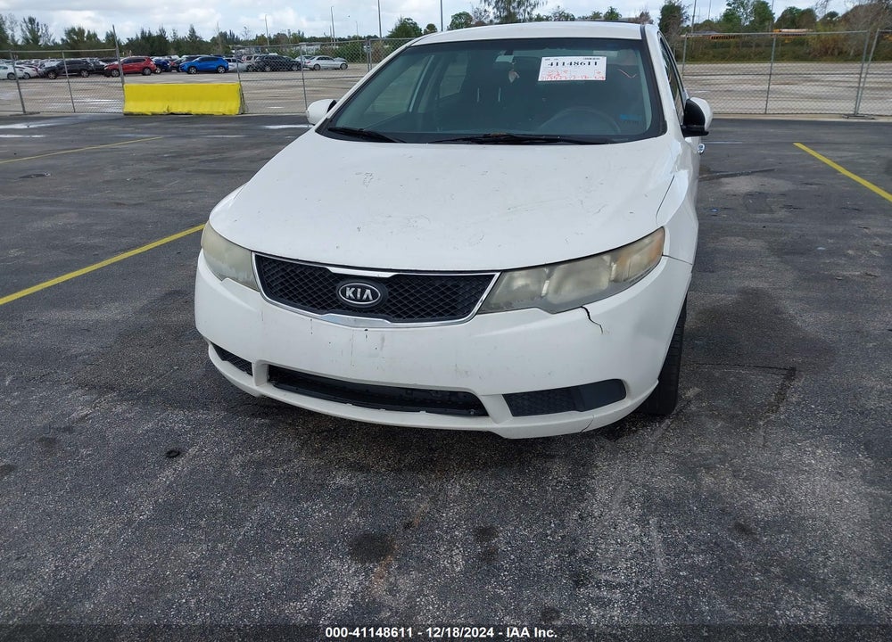 2010 KIA FORTE EX VIN: KNAFU4A21A5290711
