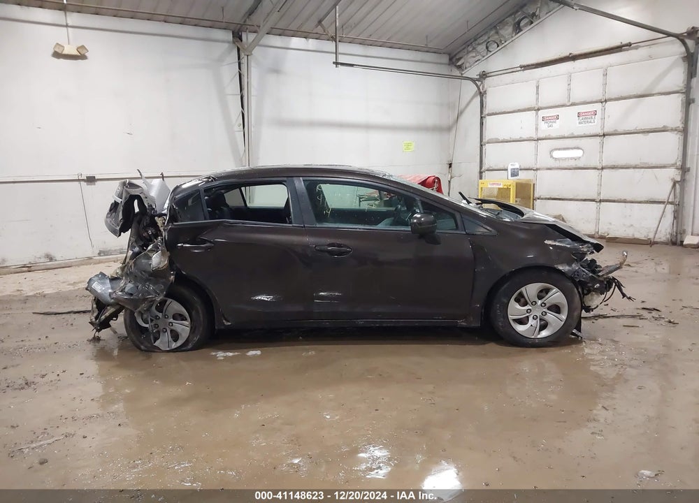 2014 HONDA CIVIC LX VIN: 2HGFB2F57EH528464