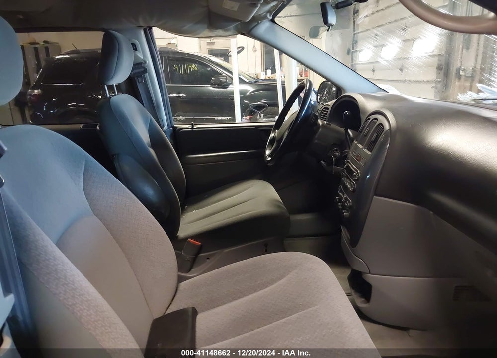 2005 DODGE GRAND CARAVAN SXT VIN: 2D4GP44L45R540148