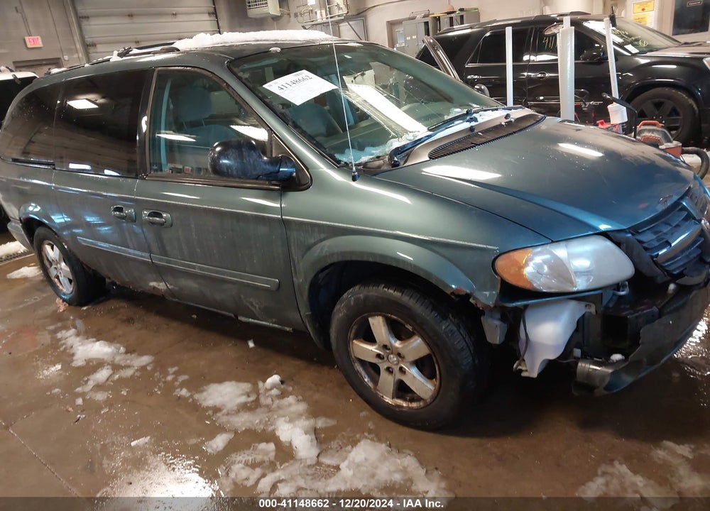 2005 DODGE GRAND CARAVAN SXT VIN: 2D4GP44L45R540148
