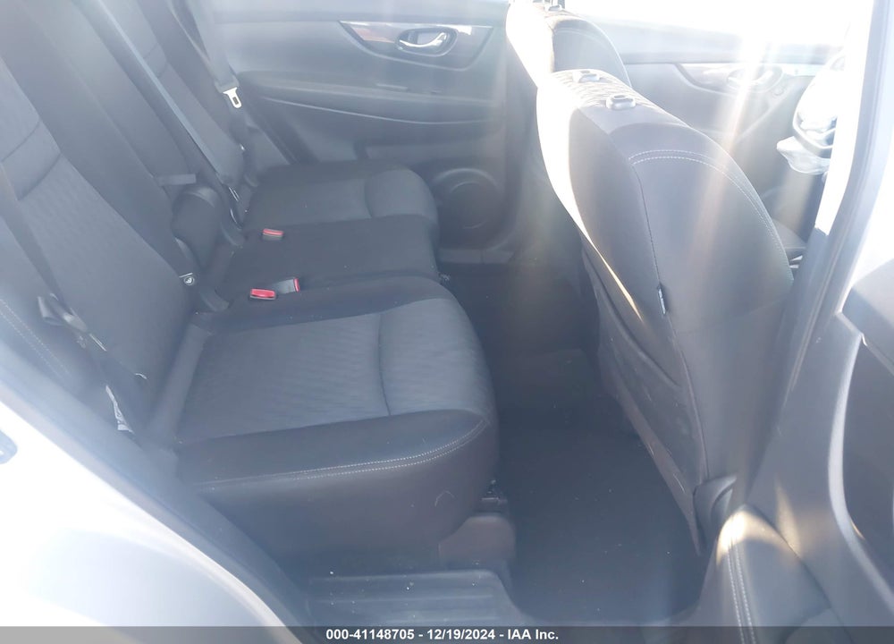 2018 NISSAN ROGUE SV VIN: JN8AT2MV3JW353557