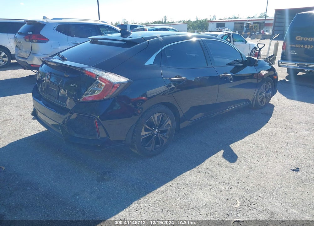 2018 HONDA CIVIC EX VIN: SHHFK7H54JU240845